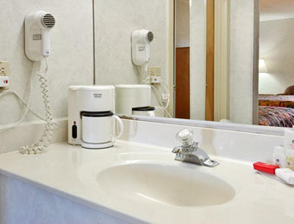 Perryville Hotel 部屋 写真
