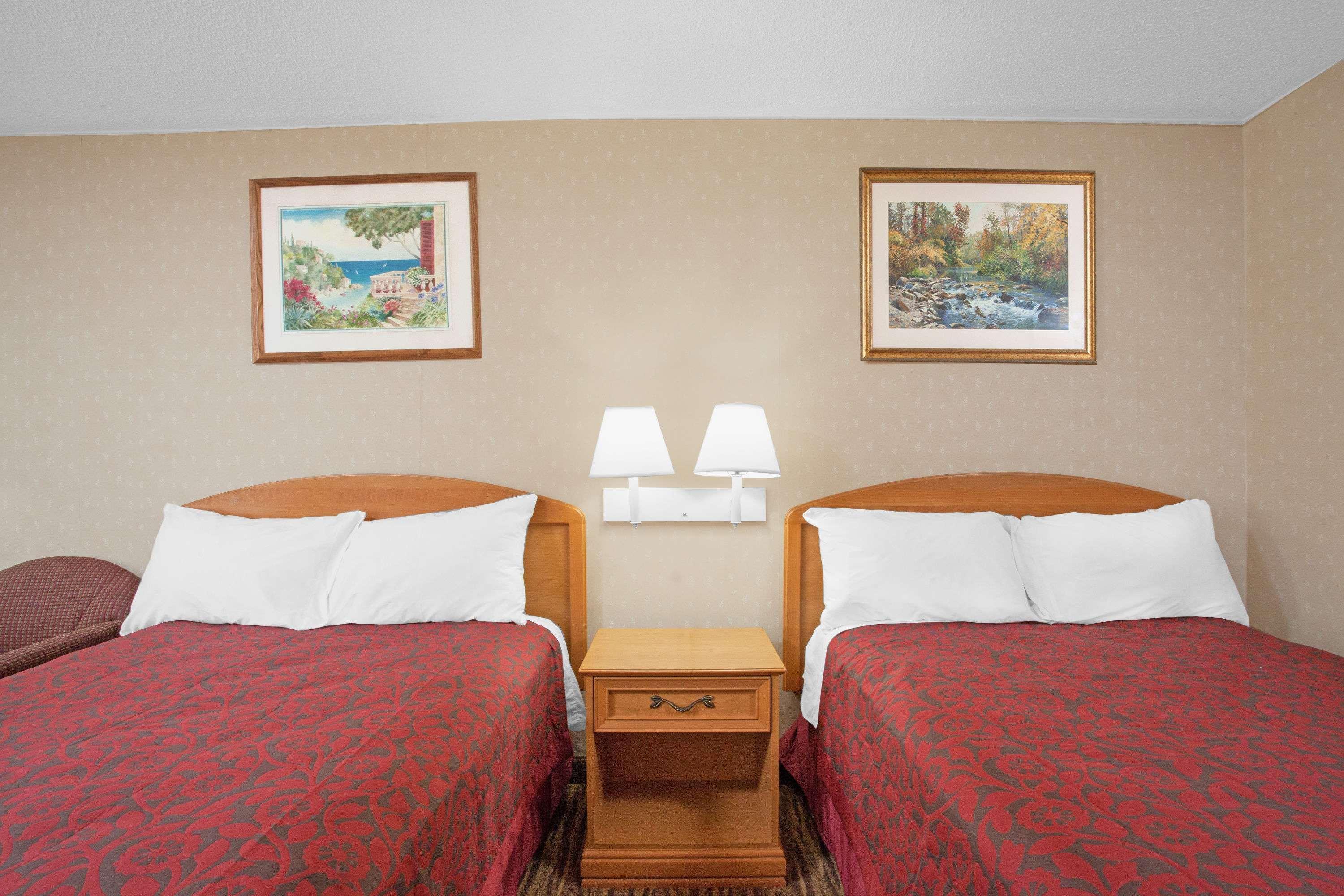 Perryville Hotel エクステリア 写真